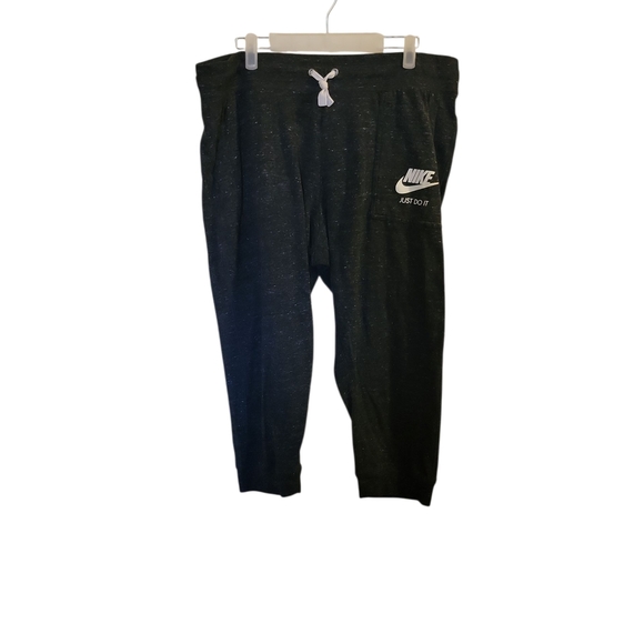 Nike Womens Dark Gray Cropped Joggers Size XL - Picture 1 of 4
